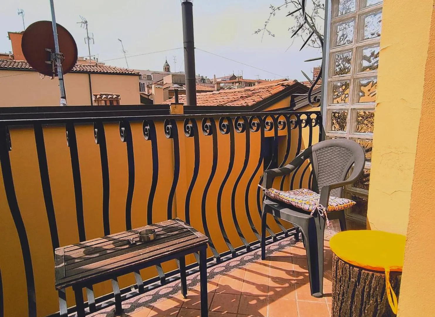 Yawhome B&B Bologna Bed & Breakfast