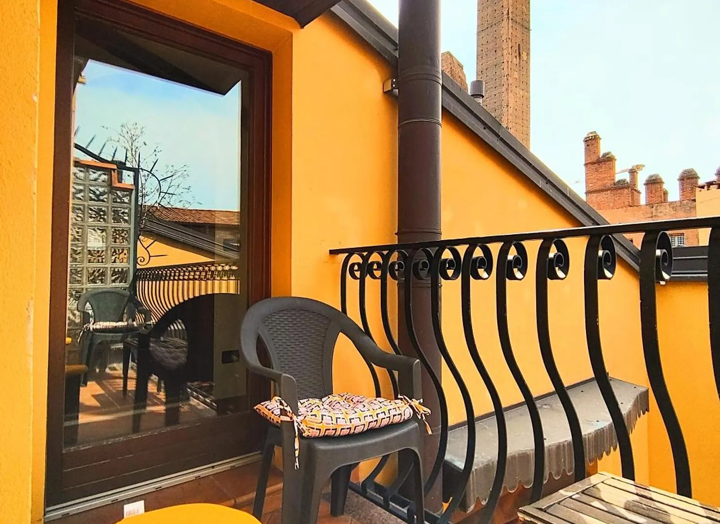Bed & Breakfast Yawhome B&B Bologna Italien