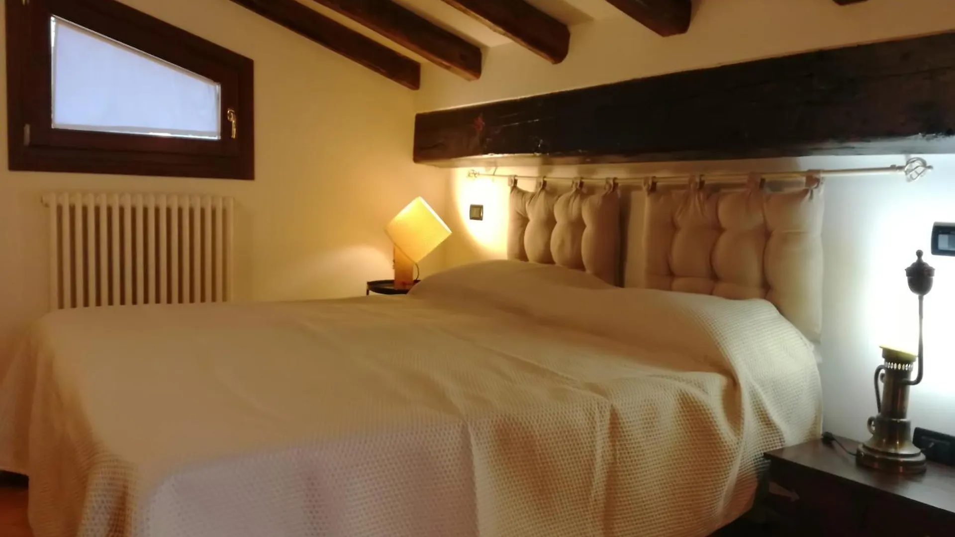 Yawhome B&B Bologna Italy